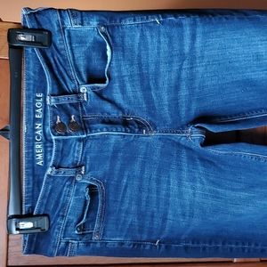 AE Artist Flare Women's Jeans size 6